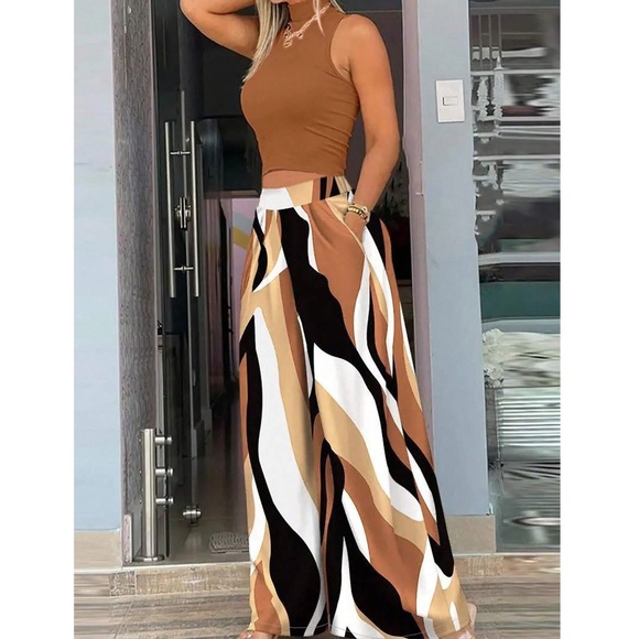 Solid Mock neck Cropped Tank Top Stretchy Wide leg Pants Set - Picture 1 of 3